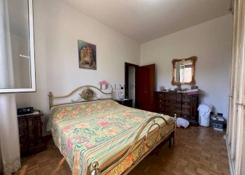 Camera da letto - Four-room apartment via Pier Fortunato Calvi, Bologna (neighborhood Borgo Panigale) - photo 22