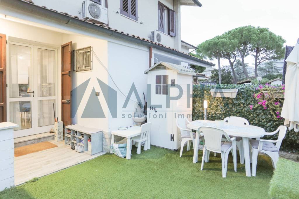 Giardino - Villa a Schiera viale Alessandro Manzoni, Ravenna - foto 3