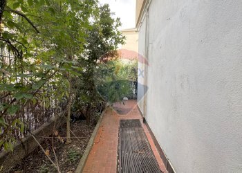 Trilocale Via Michele Marras, 11 
 Sturla, Genova (zona Sturla) - foto 35