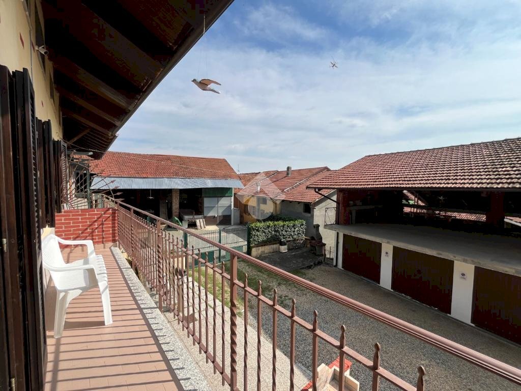 Casa semi indipendente Via Costa, San Francesco al Campo - foto 3