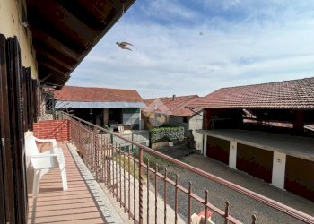 Casa semi indipendente Via Costa, San Francesco al Campo - foto 3