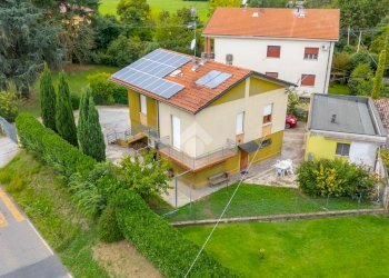 Independent house Via A. Grandi, Montecchio Emilia - photo 1