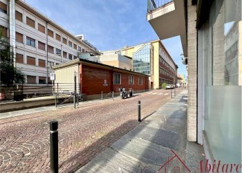 Negozio Via Armando Diaz, 16, Alba - foto 13