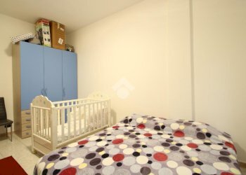 Three-room apartment Via Eugenio Villoresi, Garbagnate Milanese - photo 18