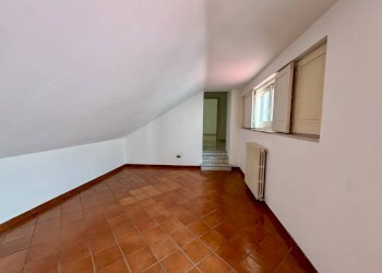 Foto 12 - Casa semi indipendente vico 1 de bellis, Mirabella Eclano - foto 12