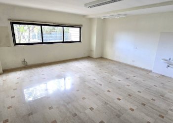 Foto 10 - Office Via Rodolfo Redi
 
3, Bari - photo 10