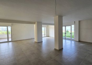 Foto 4 - Locale Commerciale VIA LORENZO VITALE
 
13, Bari - foto 4