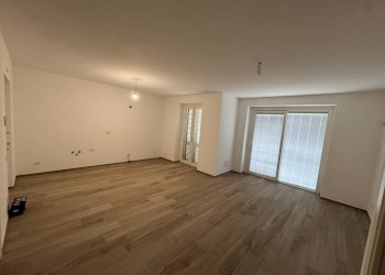 Foto 4 - Quadrilocale Piazza XXV Aprile
 
snc, Porto San Giorgio - foto 4