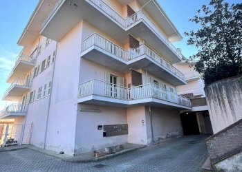 Foto 1 - Quadrilocale Via san francesco di fuori, Alatri - foto 1