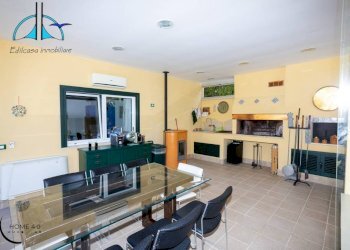 Foto 15 - Villa Castel dè Ceveri
 
13, Formello - foto 15