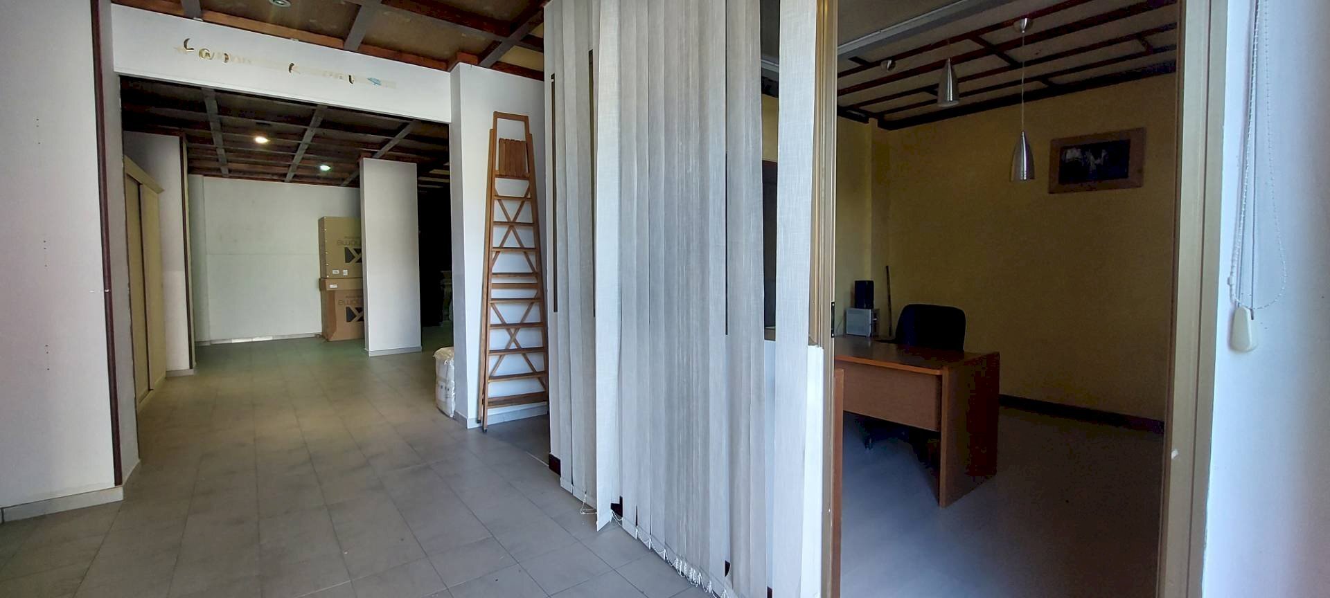 Foto 3 - Locale Commerciale contrada cardito, Ariano Irpino - foto 2