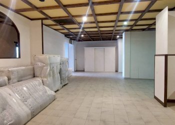 Foto 6 - Locale Commerciale contrada cardito, Ariano Irpino - foto 5