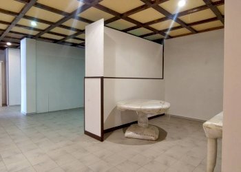 Foto 7 - Locale Commerciale contrada cardito, Ariano Irpino - foto 6