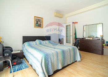 Camera / camera da letto - Bilocale Via Cividale
 
5, Rho - foto 16