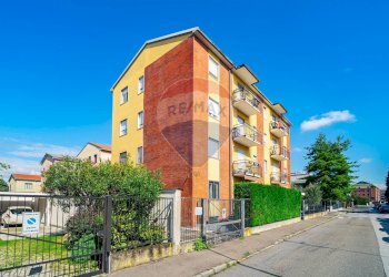 Edificio all\'aperto - Bilocale Via Cividale
 
5, Rho - foto 19