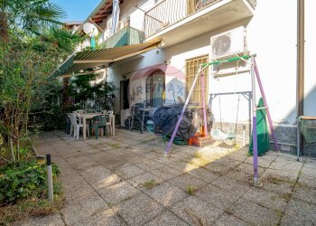 Terrazza - Trilocale vicolo Montello
 
8, Rho - foto 17