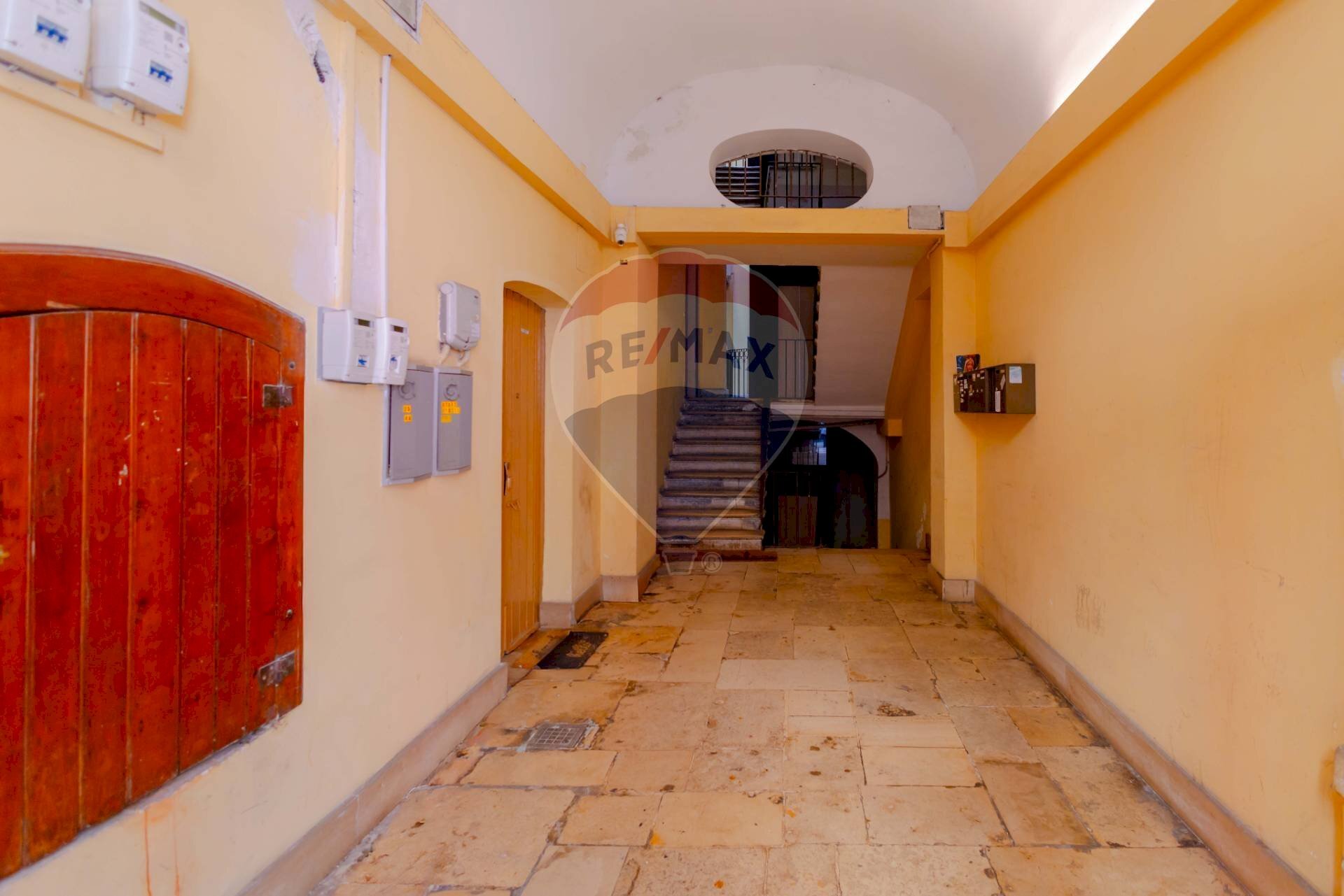 Hall / corridoio - Two-room apartment Via Luigi Zuppetta
 
30, Bari - photo 2