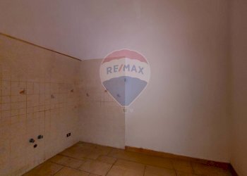 Stanza vuota - Bilocale Via Luigi Zuppetta
 
30, Bari - foto 4