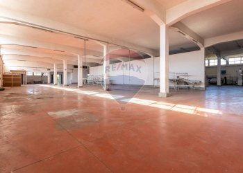 Parcheggio - Capannone Via Palermo
 
228, Palagonia - foto 13