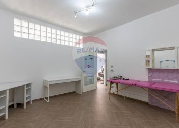 Soggiorno - Capannone Via Palermo
 
228, Palagonia - foto 38