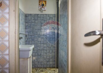 Bagno - Ufficio Piazza Madonna Della Pace
 
2, Acireale - foto 18