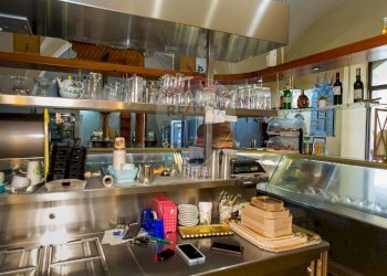 Dispensa di stoccaggio - Commercial Activity Via Cristoforo Colombo
101/103, Riposto - photo 23