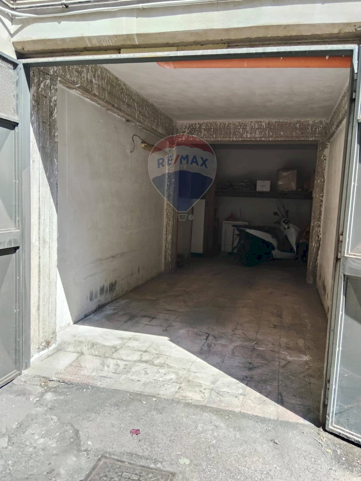 Parcheggio - Box Via Salvo D'acquisto
 
33, Aci Catena - foto 3