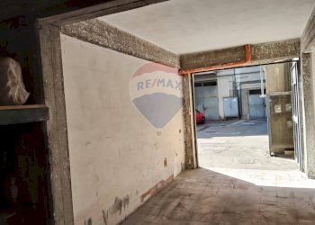 Non correlato - Box Via Salvo D'acquisto
 
33, Aci Catena - foto 2