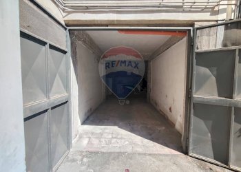 Parcheggio - Box Via Salvo D'acquisto
 
33, Aci Catena - foto 4