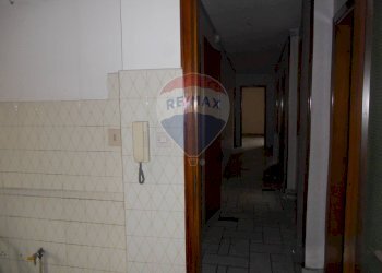 Hall / corridoio - Appartamento via emanuele bellia
 
11, Paterno - foto 12