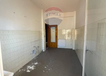 Stanza vuota - Appartamento via emanuele bellia
 
11, Paterno - foto 15