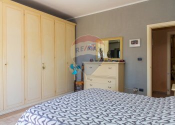 Camera / camera da letto - Casa semi indipendente Via Brescia
 
15, Catania - foto 26