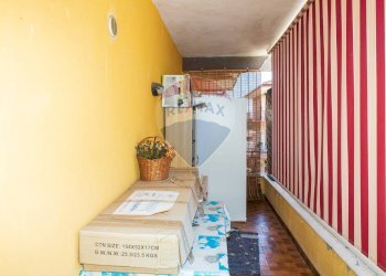 Hall / corridoio - Casa semi indipendente Via Brescia
 
15, Catania - foto 35