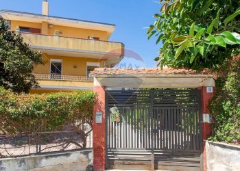 Casa all\'aperto - Casa semi indipendente Via Brescia
 
15, Catania - foto 61