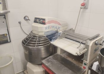 Dettagli - Attività Commerciale Via Pietra Dell'ova
 
100, Catania - foto 12