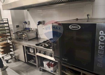 Cucina - Attività Commerciale Via Pietra Dell'ova
 
100, Catania - foto 15