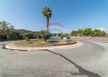 Edificio all\'aperto - Terreno agricolo Via Nizzeti
 
169, Aci Catena - foto 7