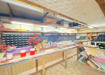 Dispensa di stoccaggio - Commercial Premises via Belpasso-Pedara, Mascalucia - photo 15