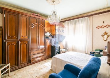 Camera / camera da letto - Quadrilocale Via Matteo Ricci
 
14, Catania - foto 11