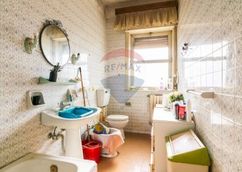 Bagno - Quadrilocale Via Matteo Ricci
 
14, Catania - foto 15