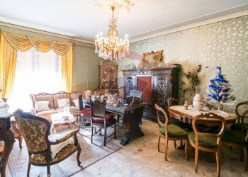 Sala da pranzo - Quadrilocale Via Matteo Ricci
 
14, Catania - foto 23