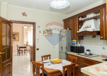 Cucina - Casa semi indipendente Via Regina Elena
 
217, Motta Sant'Anastasia - foto 10