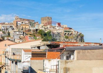 Edificio all\'aperto - Casa semi indipendente Via Regina Elena
 
217, Motta Sant'Anastasia - foto 22