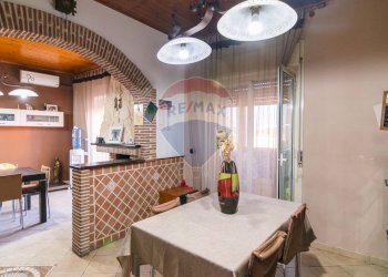 Sala da pranzo - Appartamento Via Enrico Fermi
 
8, Catania - foto 10