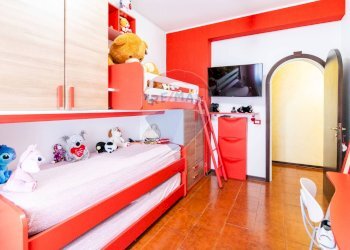 Camera / camera da letto - Appartamento Via Enrico Fermi
 
8, Catania - foto 23