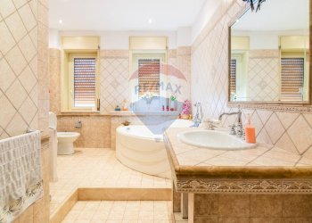 Bagno - Appartamento Via Enrico Fermi
 
8, Catania - foto 25