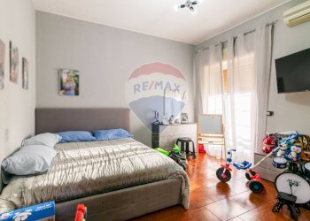 Camera / camera da letto - Appartamento Via Enrico Fermi
 
8, Catania - foto 28