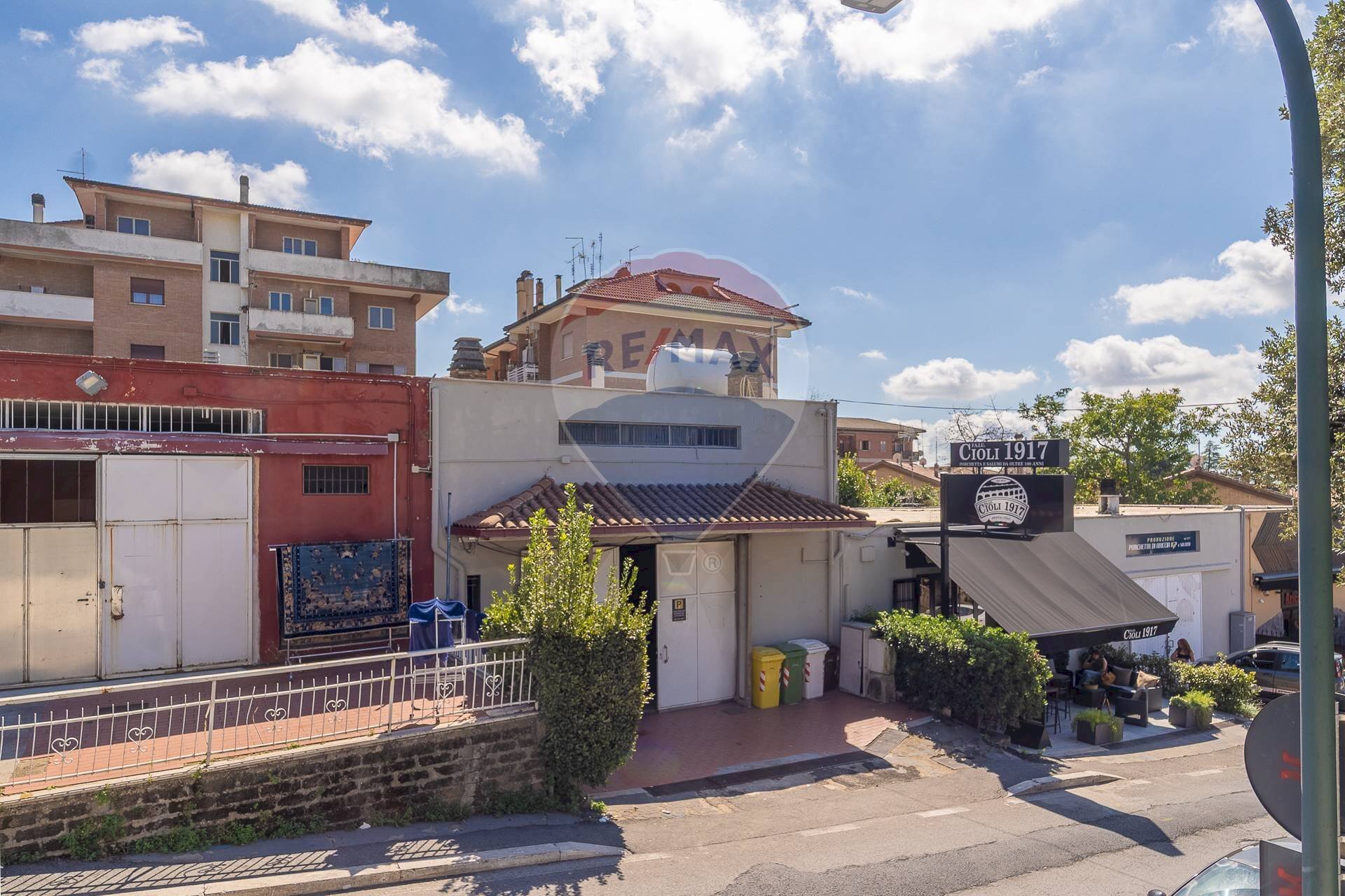 Casa all\'aperto - Locale Commerciale Via delle Cerquette
 
56, Ariccia - foto 1