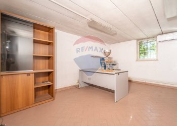 Camera / camera da letto - Locale Commerciale Via delle Cerquette
 
56, Ariccia - foto 9