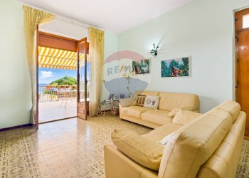 Soggiorno - Casa semi indipendente strada 23
 
24, Riposto - foto 11